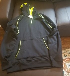 Under Armour Sweatshirt